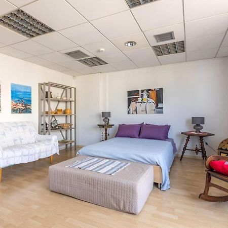 Downtown Spacious Loft Apartment Just 3 Minutes From City Centre Candia Esterno foto