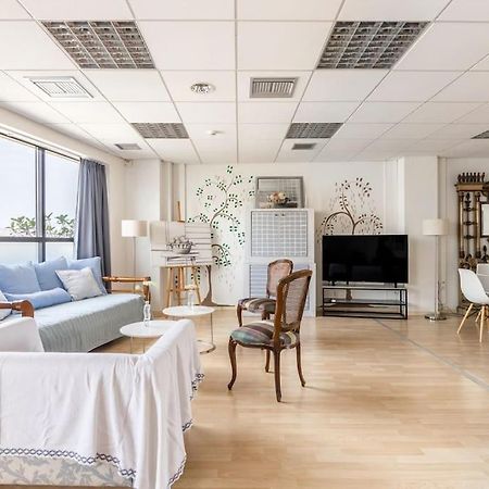 Downtown Spacious Loft Apartment Just 3 Minutes From City Centre Candia Esterno foto