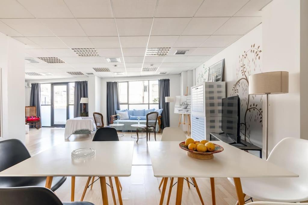 Downtown Spacious Loft Apartment Just 3 Minutes From City Centre Candia Esterno foto