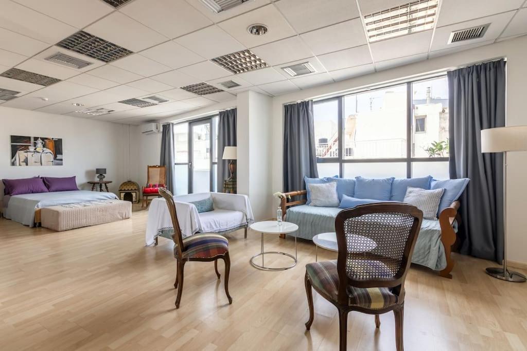 Downtown Spacious Loft Apartment Just 3 Minutes From City Centre Candia Esterno foto
