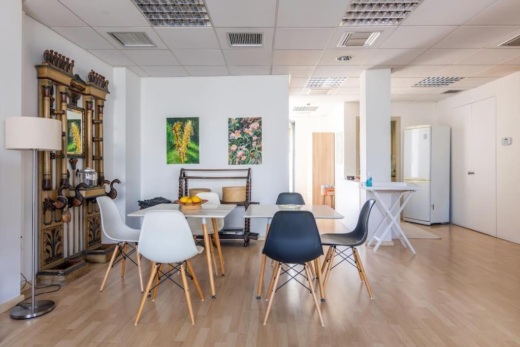 Downtown Spacious Loft Apartment Just 3 Minutes From City Centre Candia Esterno foto
